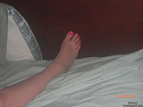 feet_002.jpg